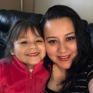 Meet your Posher, Lina